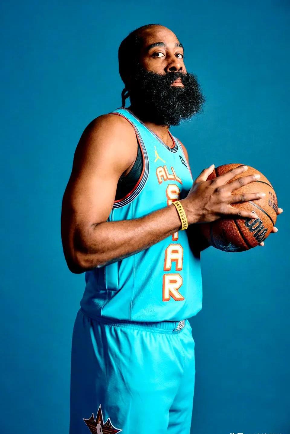 开云体育官网-哈登新星高光表现表现惊艳，中国队未来可期！-开云体育官网