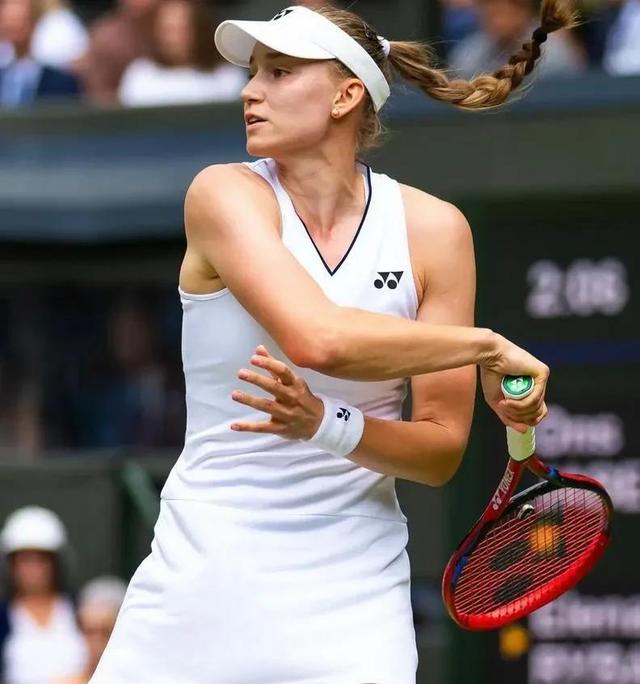 开云体育官网-Doinb在曼联比赛中逆转，爆冷引发热议！-开云体育官网